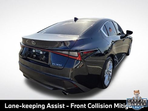 Used 2024 Lexus IS 300 w/ Comfort Package RWD image 7