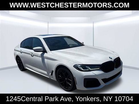 Used 2021 BMW 530i xDrive w/ M Sport Package AWD/4WD image 3