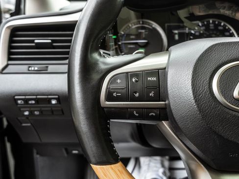 Used 2022 Lexus RX 450hL AWD w/ Premium Package image 22