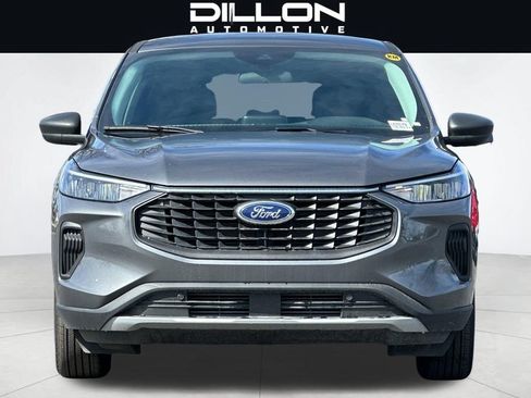 Used 2025 Ford Escape Active FWD image 9