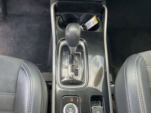 Used 2019 Mitsubishi Outlander ES AWD/4WD image 22