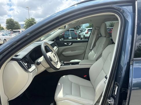 Used 2024 Volvo XC60 B5 Plus w/ Protection Package Premier AWD/4WD image 18