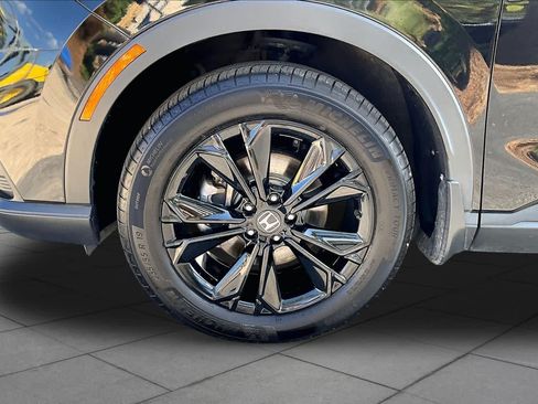 Used 2025 Honda CR-V Sport Touring image 11