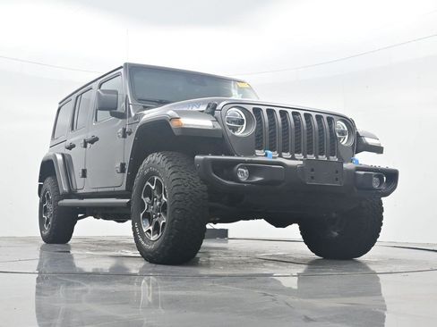 Used 2021 Jeep Wrangler Unlimited Rubicon 4xe w/ Steel Bumper Group AWD/4WD image 28