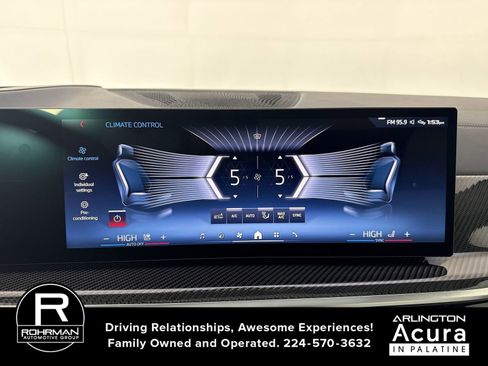 Used 2026 BMW X5 M60i image 9