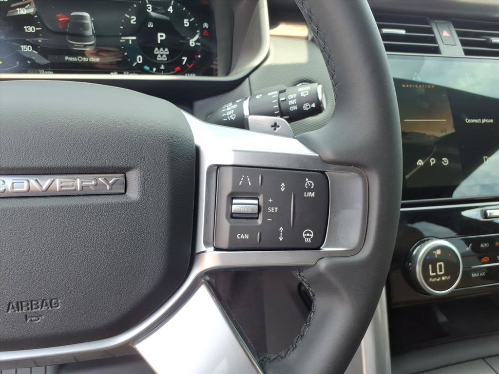 New 2026 Land Rover Discovery Dynamic SE AWD/4WD image 17