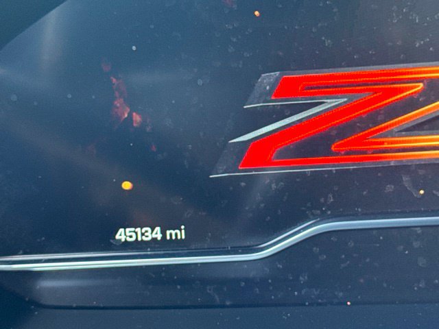 Used 2022 Chevrolet Tahoe Z71 AWD/4WD image 6