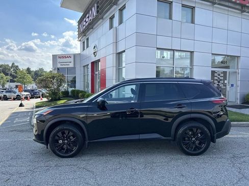 Certified 2023 Nissan Rogue SV w/ SV Premium B Package AWD/4WD image 5