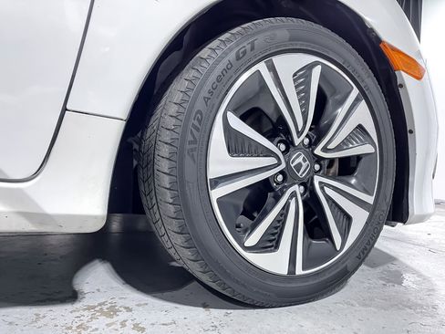 Used 2016 Honda Civic EX-T image 11