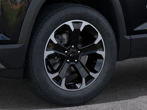 New 2026 Chevrolet Equinox LT AWD/4WD image 9
