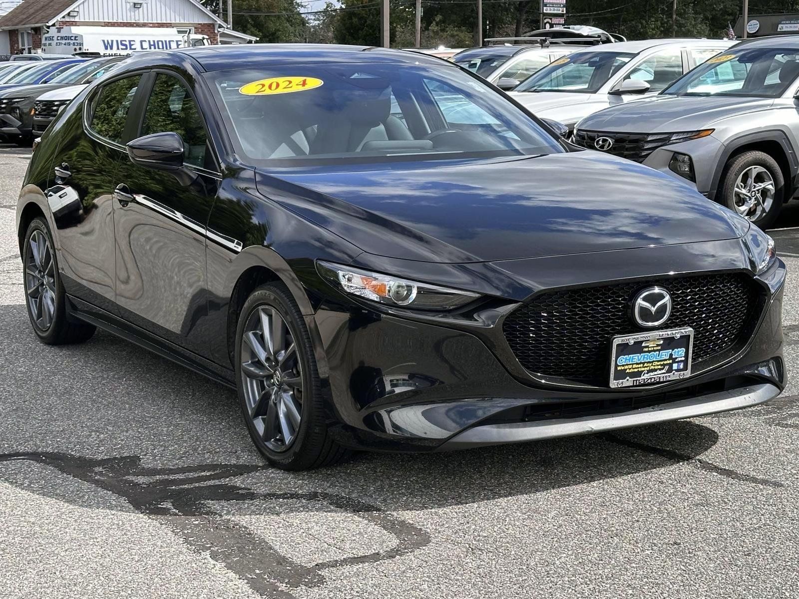Used 2024 MAZDA MAZDA3 s FWD image 5