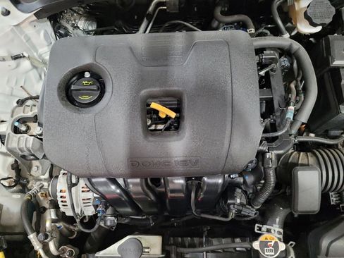 Used 2020 Kia Forte LXS FWD image 30