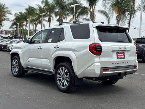 New 2026 Toyota 4Runner Limited AWD/4WD image 12