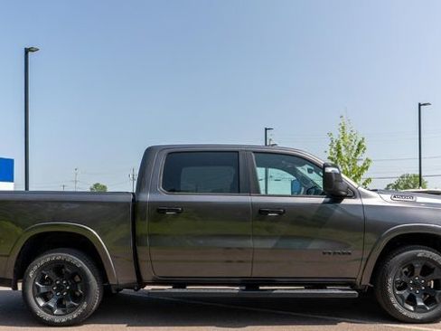 Used 2025 RAM 1500 Big Horn AWD/4WD image 5