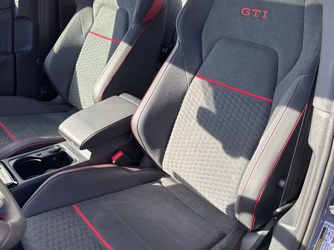 New 2025 Volkswagen GTI SE image 32