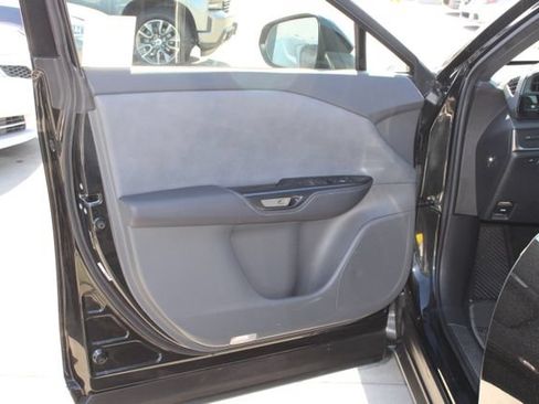 Certified 2023 Lexus RZ 450e Premium w/ Technology Package AWD/4WD image 11