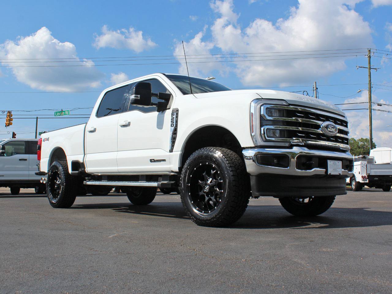 Used 2025 Ford F250 Lariat AWD/4WD image 5