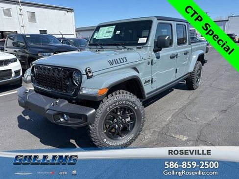 Used 2024 Jeep Gladiator Sport AWD/4WD image 1