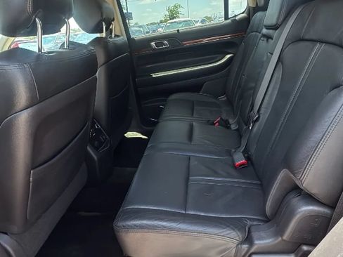 Used 2015 Lincoln MKT AWD w/ Equipment Group 201A image 13