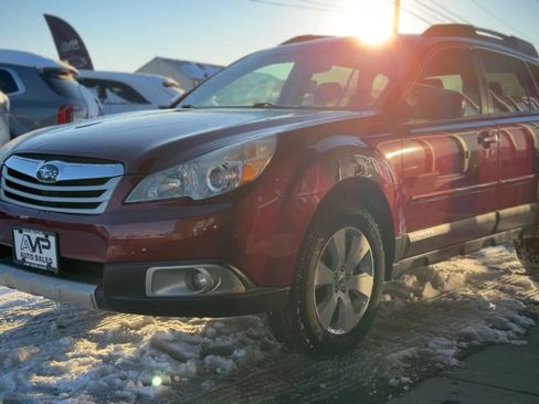 Used 2012 Subaru Outback 2.5i Limited image 5