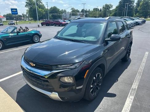 Used 2023 Chevrolet TrailBlazer LT FWD image 4