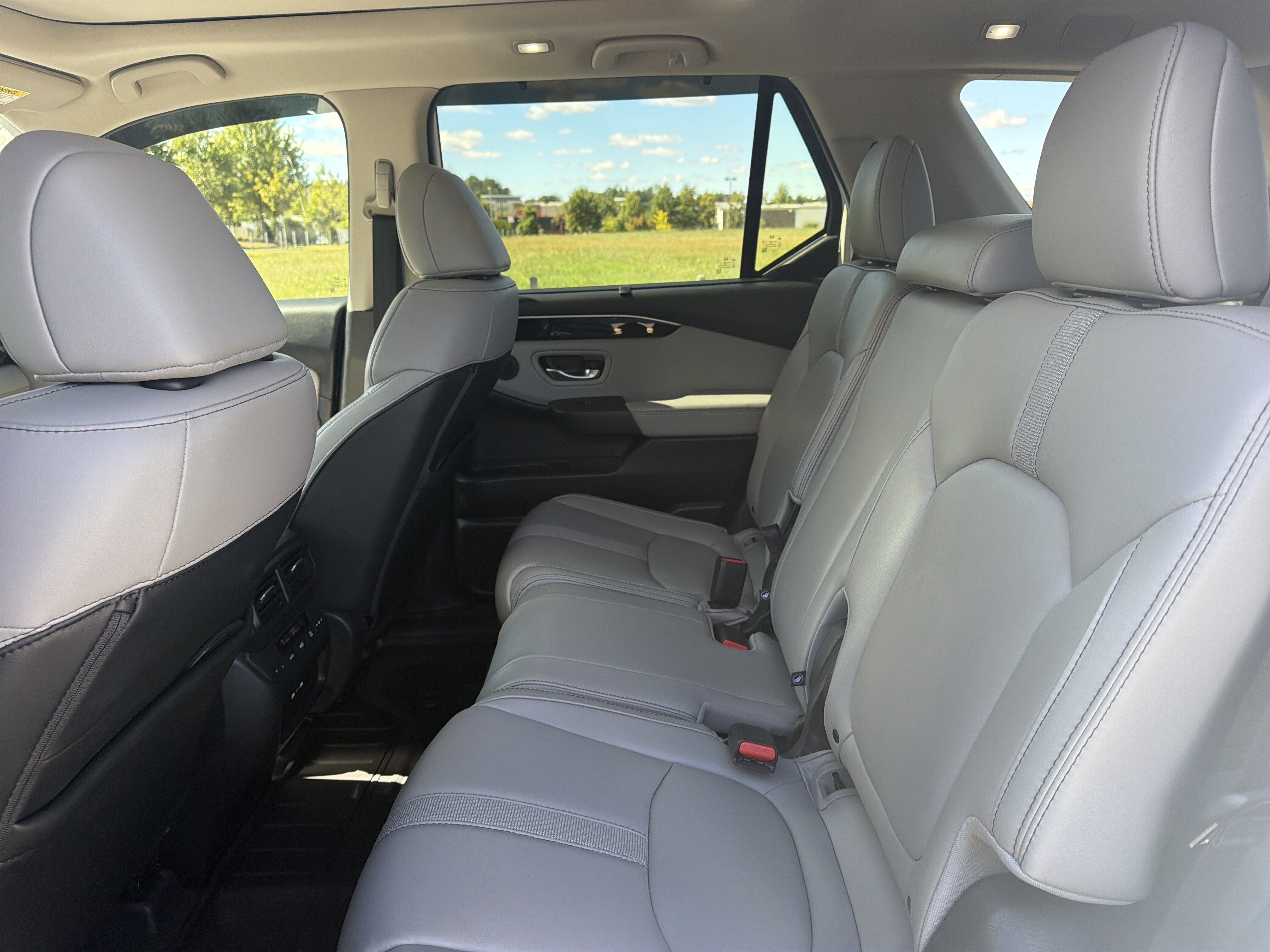 Certified 2025 Honda Pilot Touring image 26