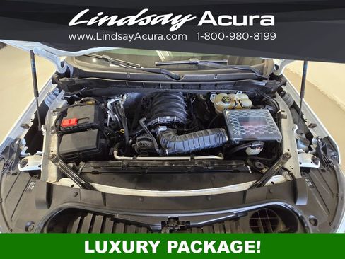 Used 2024 Chevrolet Tahoe RST w/ RST Performance Edition AWD/4WD image 24