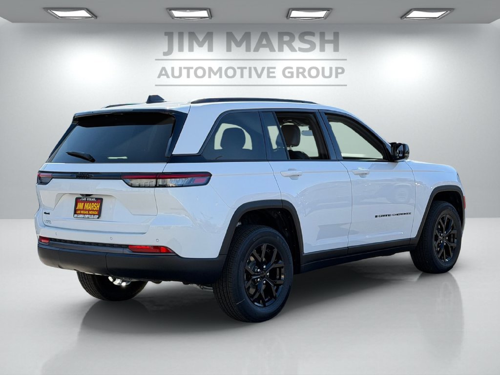 New 2026 Jeep Grand Cherokee Altitude AWD/4WD image 6