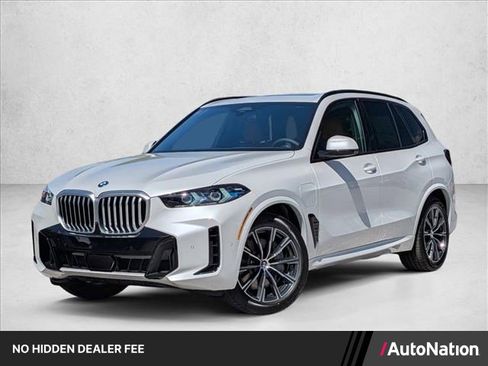 New 2026 BMW X5 xDrive50e w/ M Sport Package AWD/4WD image 1