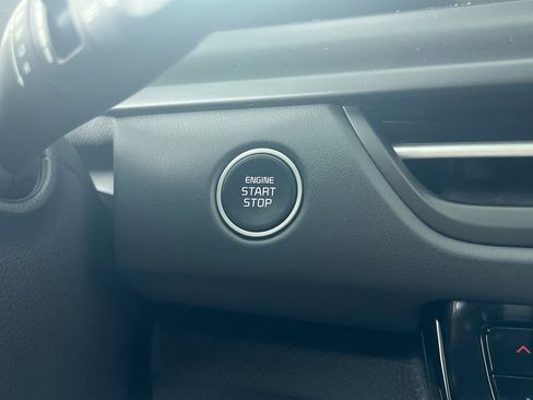 New 2026 Kia Seltos EX image 20