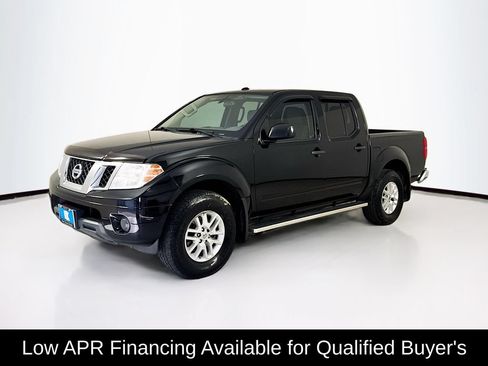 Used 2018 Nissan Frontier SV AWD/4WD image 3