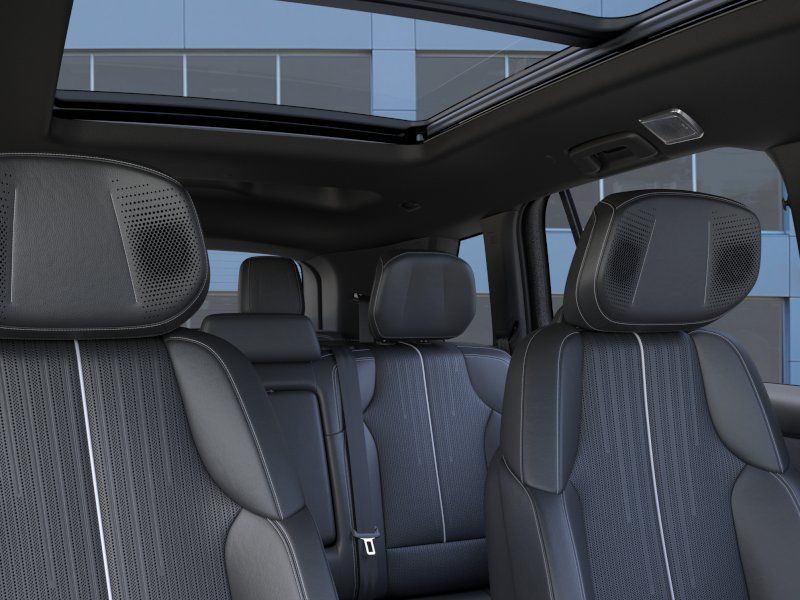 New 2027 Cadillac Vistiq Sport AWD/4WD image 24