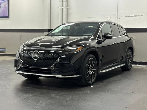 Certified 2023 Mercedes-Benz EQS 450+ SUV image 5