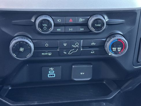 New 2026 Ford F450 XLT w/ 360-Degree Camera Package image 25