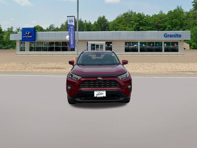 Used 2019 Toyota RAV4 XLE w/ Convenience Package AWD/4WD image 3