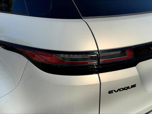 New 2026 Land Rover Range Rover Evoque S image 5