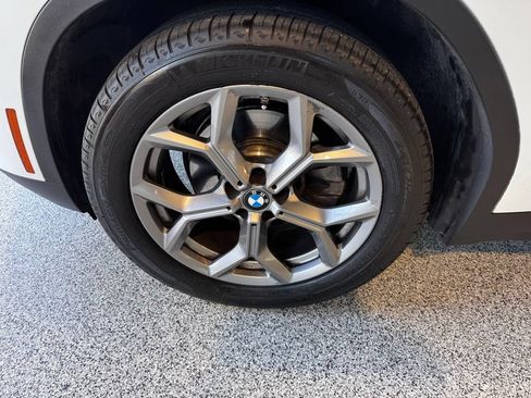 Used 2022 BMW X3 sDrive30i w/ Premium Package RWD image 11