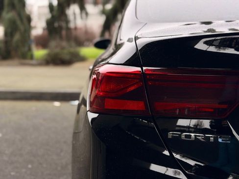 Used 2021 Kia Forte LXS image 14