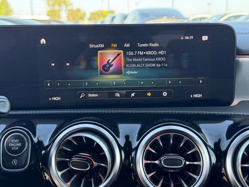 Used 2023 Mercedes-Benz CLA 250 image 26