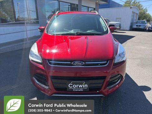 Used 2014 Ford Escape Titanium AWD/4WD image 2