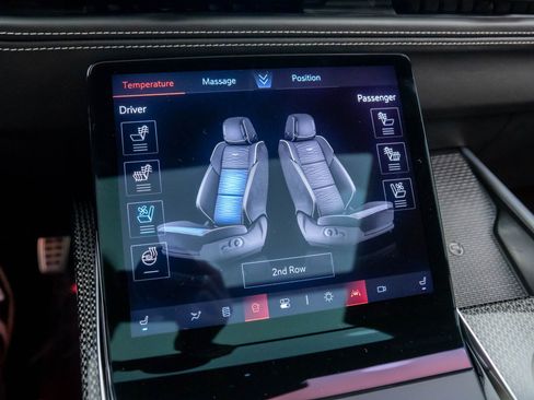 Certified 2025 Cadillac Escalade V w/ LPO, ONYX Package image 33