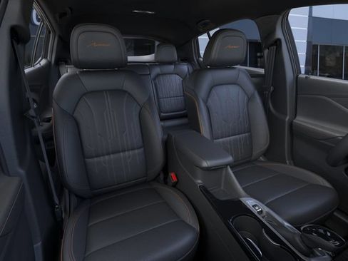 New 2026 Buick Envista Avenir FWD image 16