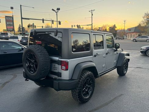 Used 2015 Jeep Wrangler Unlimited Sport image 8