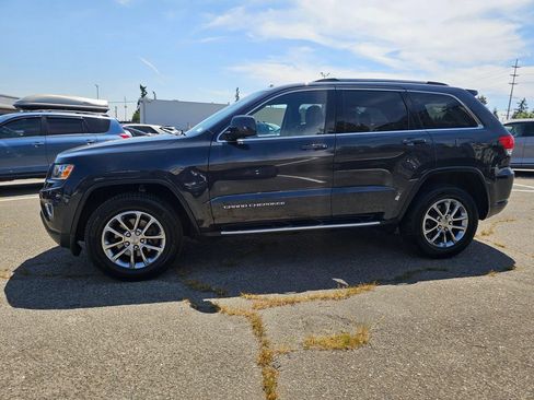 Used 2016 Jeep Grand Cherokee Laredo w/ Quick Order Package 23E AWD/4WD image 5