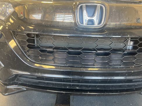 Used 2022 Honda HR-V Sport image 10