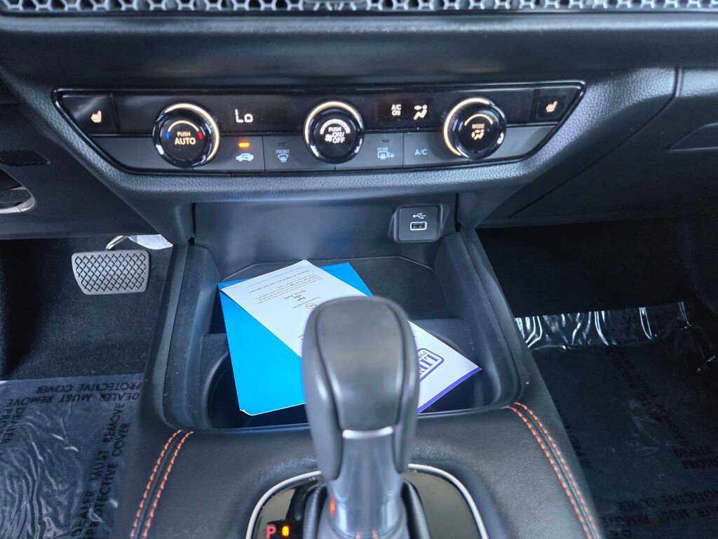 Certified 2024 Honda HR-V Sport image 17