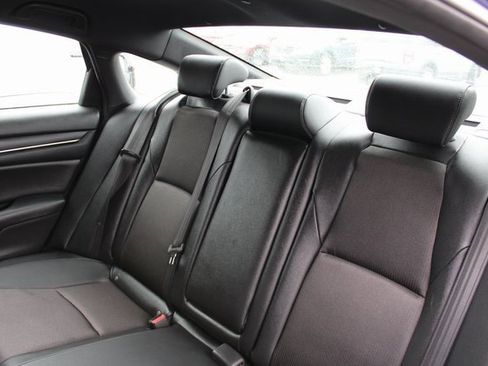 Used 2019 Honda Accord Sport image 17