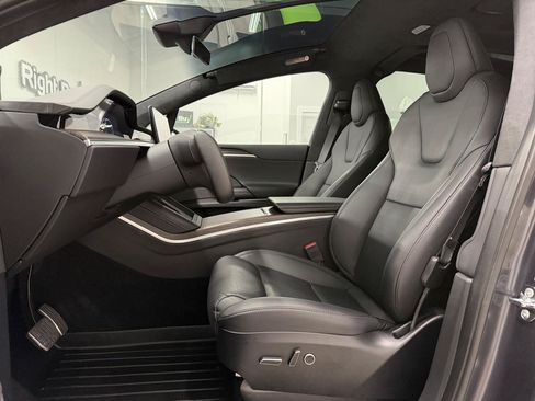 Used 2024 Tesla Model X AWD/4WD image 8