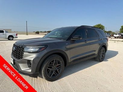 New 2026 Ford Explorer ST-Line w/ ST-Line Street Pack