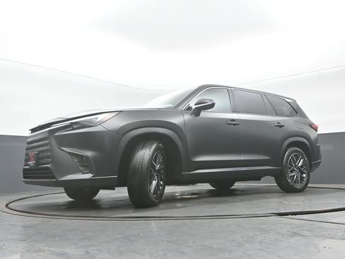 Used 2024 Lexus TX 350 AWD w/ Technology Package image 32